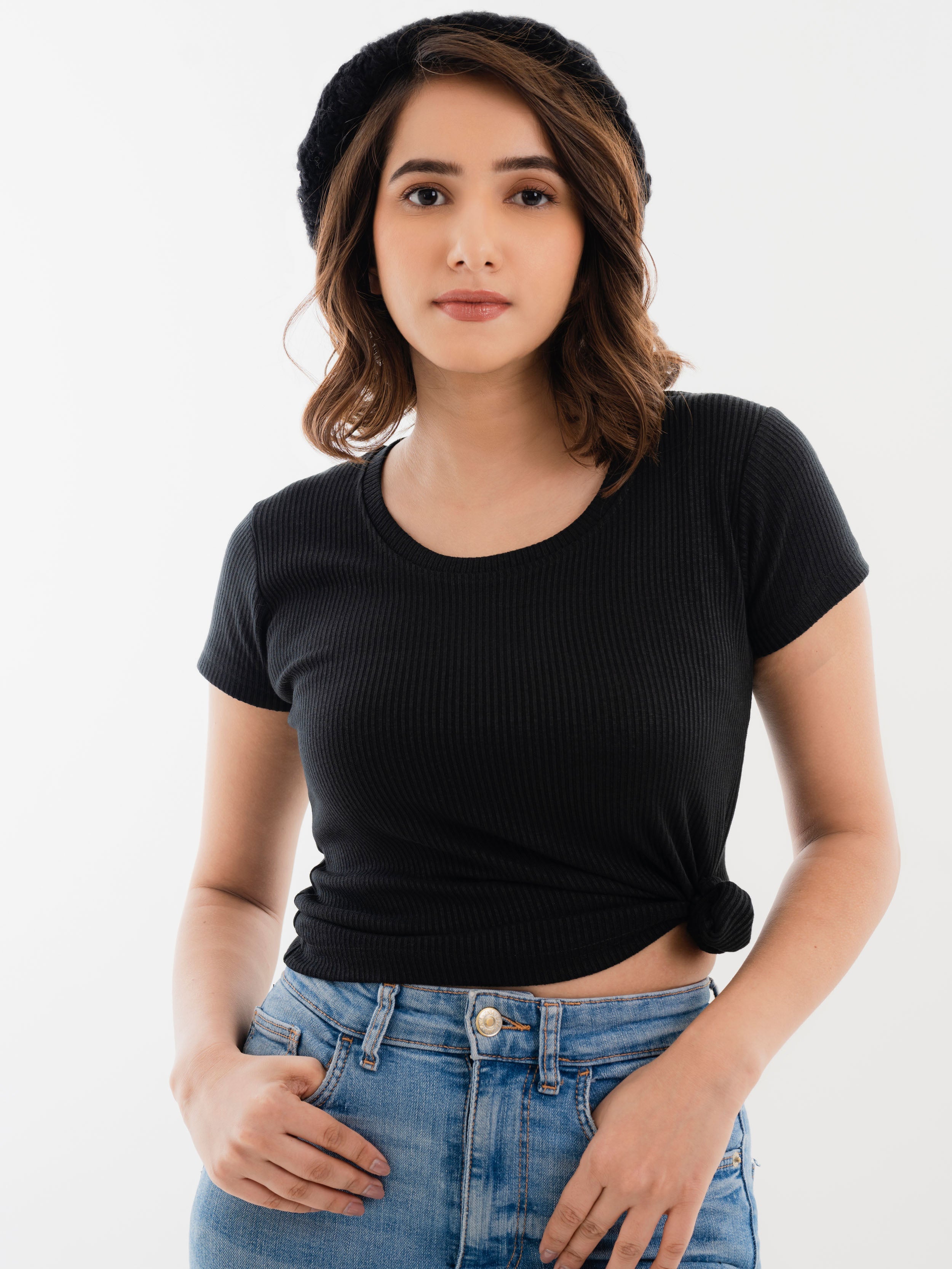Scoop Neck Ribbed T-Shirt Black – Halff Grey